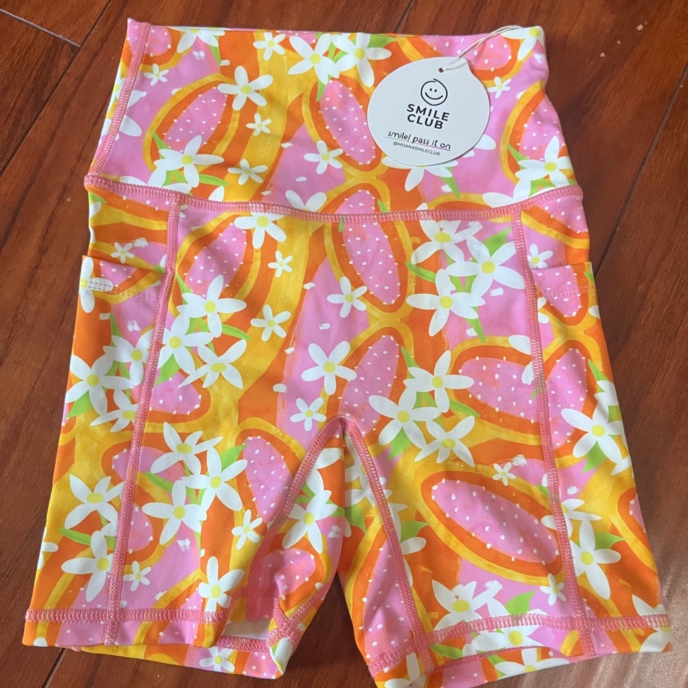 Moana Smile Club Pink & Orange Floral Pocket Bike Shorts XS